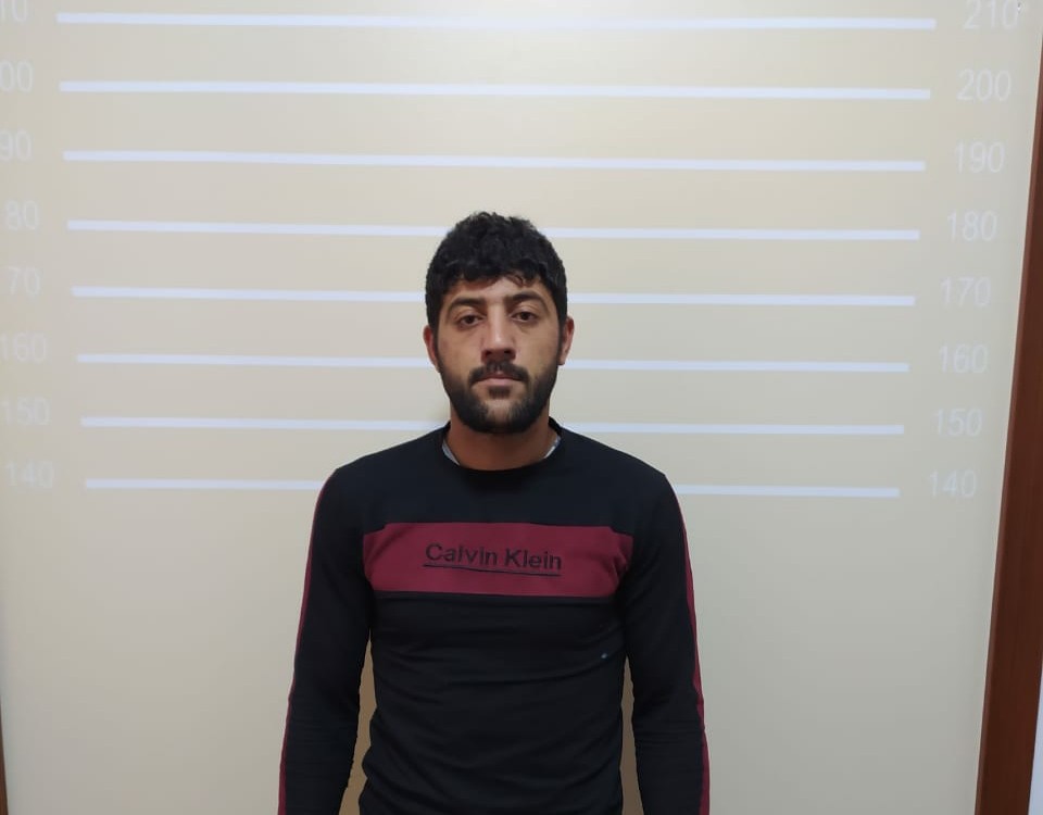 Azərbaycanda sahibkar oğrularla əlbəyaxa oldu - FOTOLAR